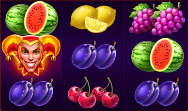 Joker wild symbol on the reels in Royal Joker: Hold and Win screenshot