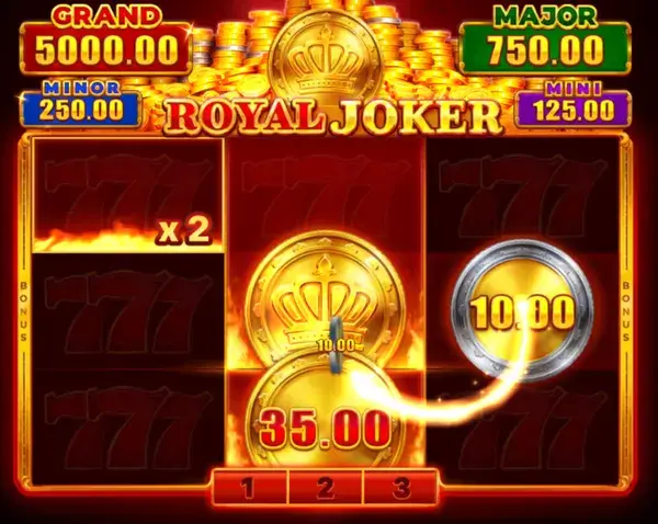 Royal Bonus symbol on the middle reel during the bonus in Royal Joker: Hold and Win screenshot